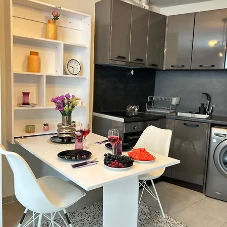 Lejlighed Rea Liliya - Artistic And Inviting Nook Sofia