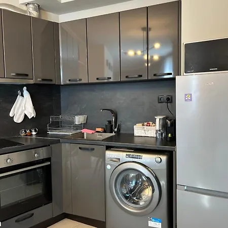 Appartement Rea Liliya - Artistic And Inviting Nook *